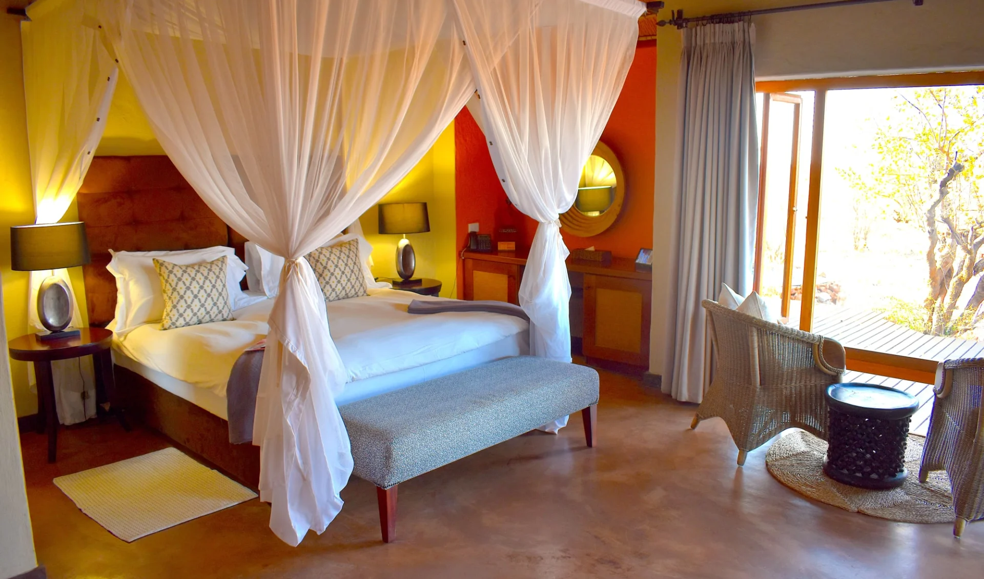 Rhulani Safari Lodge in Madikwe Game Reserve: Luxury Family Suite7