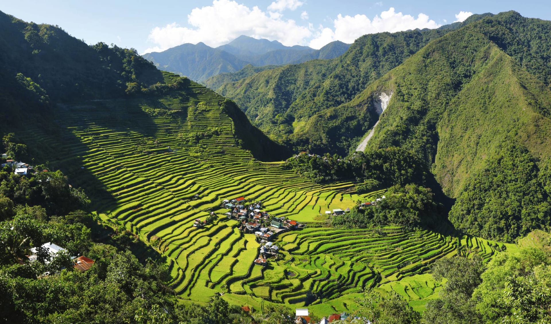 Nord-Luzon Rundreise ab Manila: Luzon - rice field terraces in the area of Batad