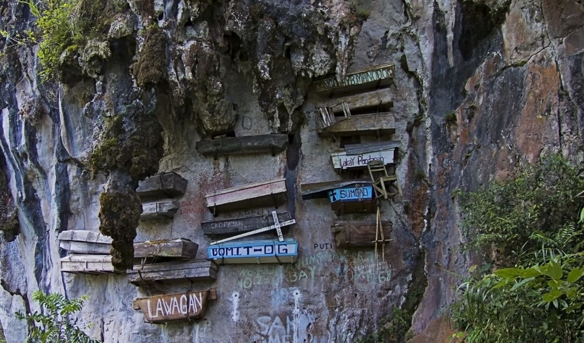 Nord-Luzon Rundreise inkl. Wanderung nach Batad ab Manila: Luzon Sagada hanging coffins