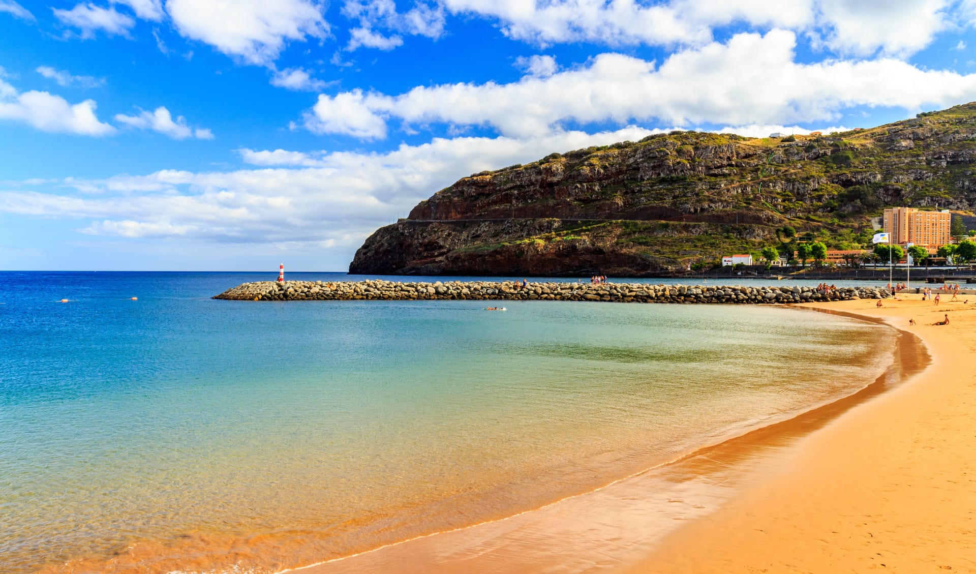 Badeferien im Pestana Promenade Ocean & SPA Resort ab Porto Santo: Madeira_Beach_