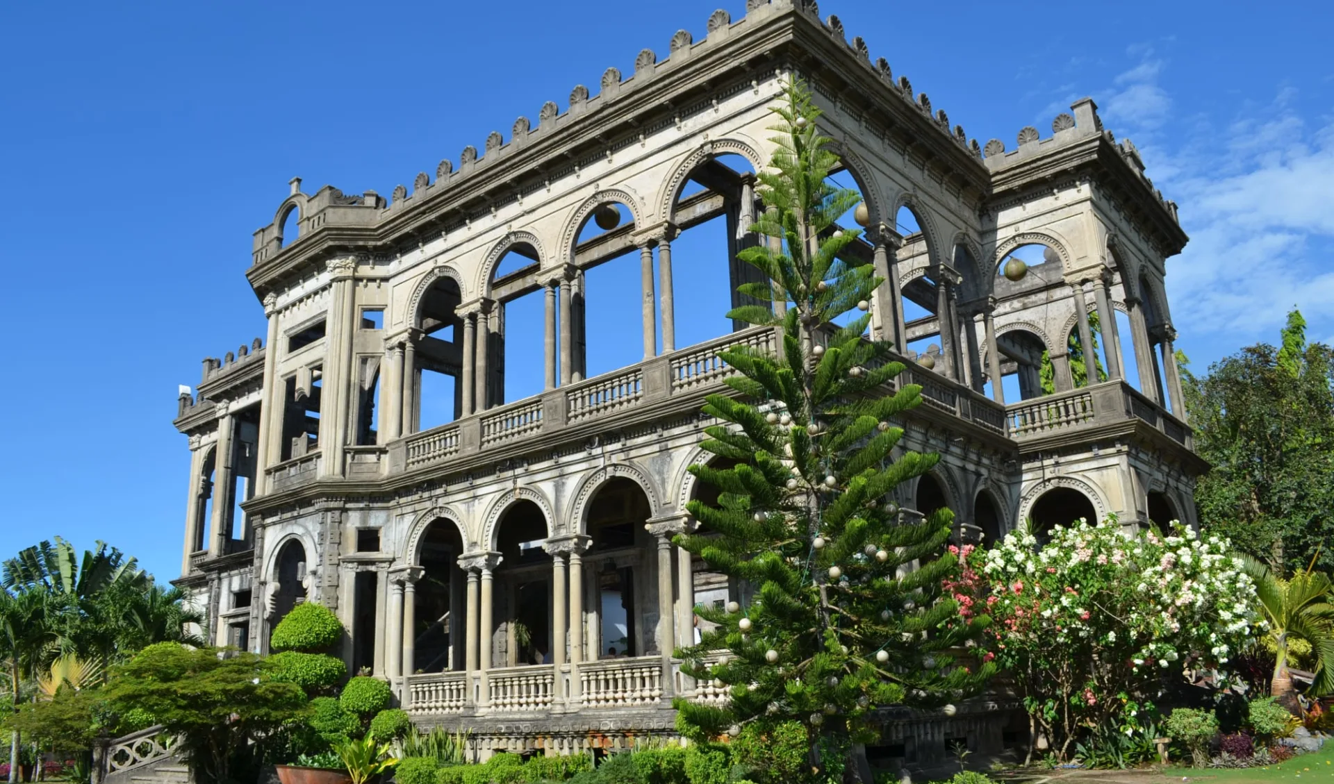 Inselwelt Visayas ab Negros: Negros - The Ruins near Bacolod City