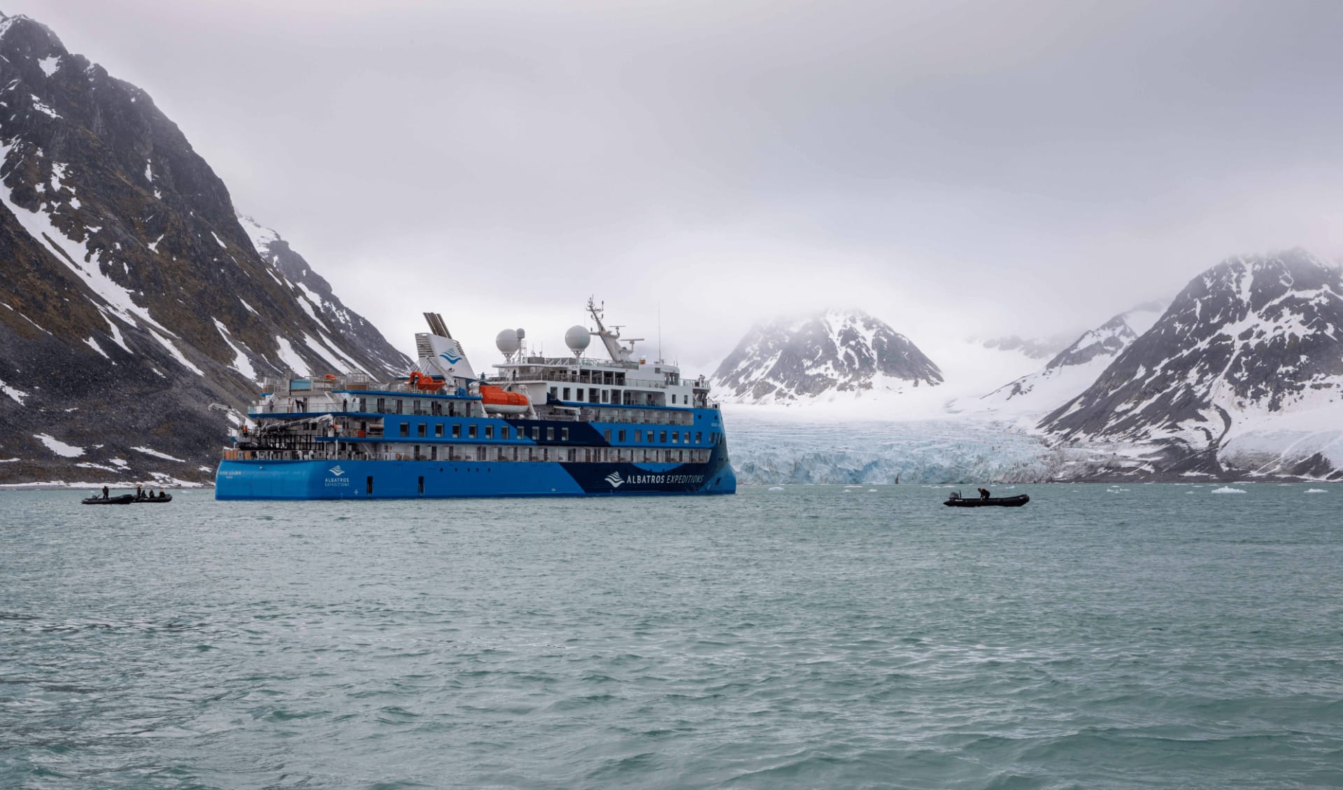 Episches Westgrönland und Baffininsel ab Reykjavik: Ocean_Albatros_Groenland