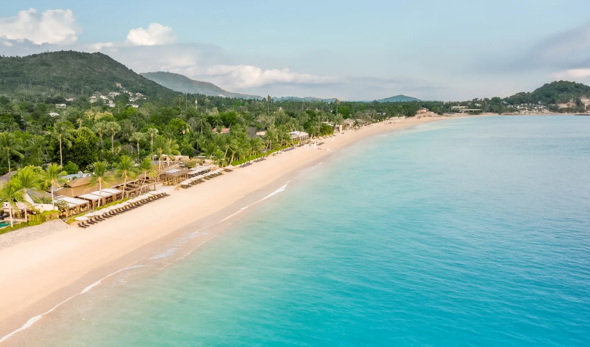Bandara Spa Resort & Pool Villas in Ko Samui:  location: Overview | Beach
