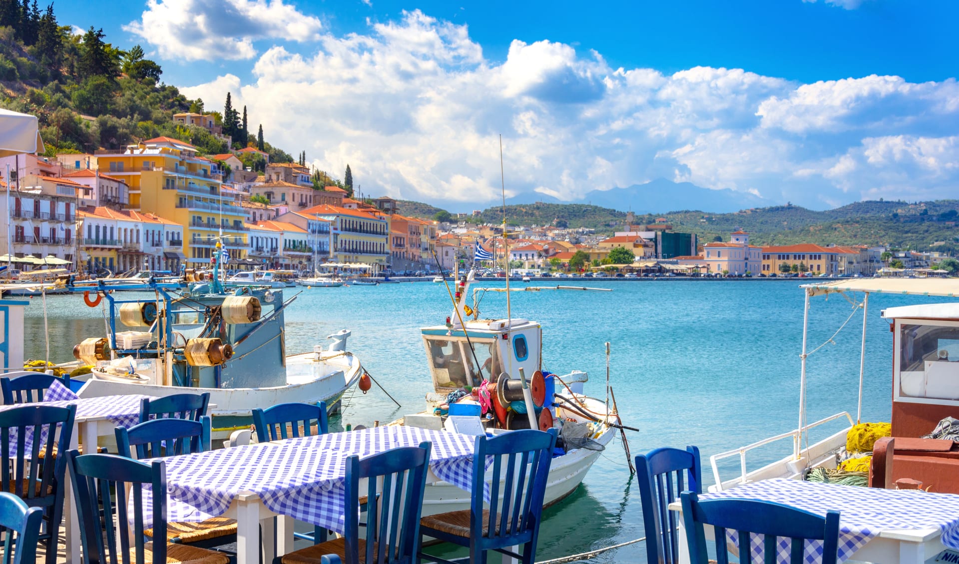 Badeferien im Aldemar Olympian Village Hotel ab Kalamata: Peloponnese_Hafen_Restaurant_