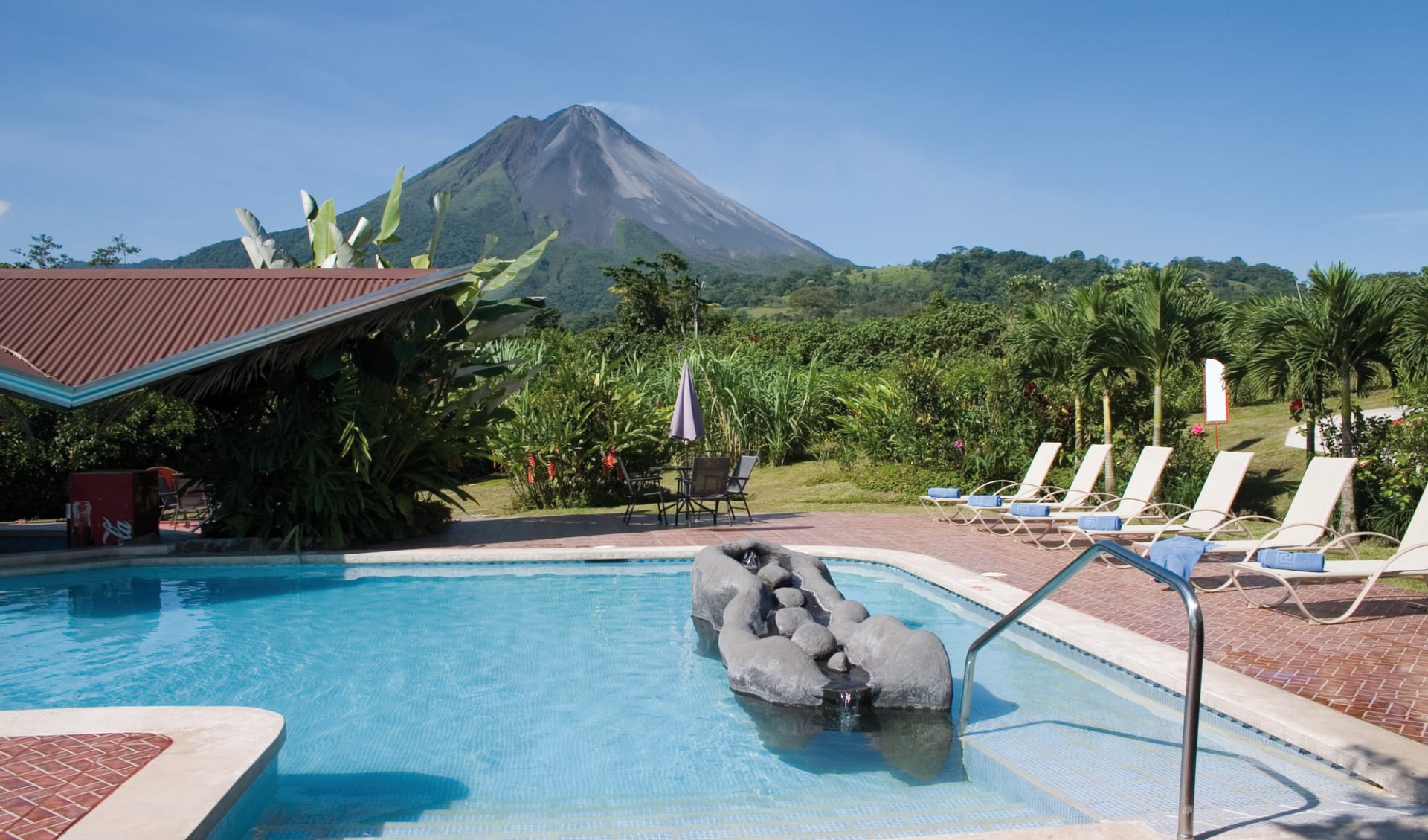 Arenal Springs Resort & Spa in La Fortuna: pool arenal springs pool