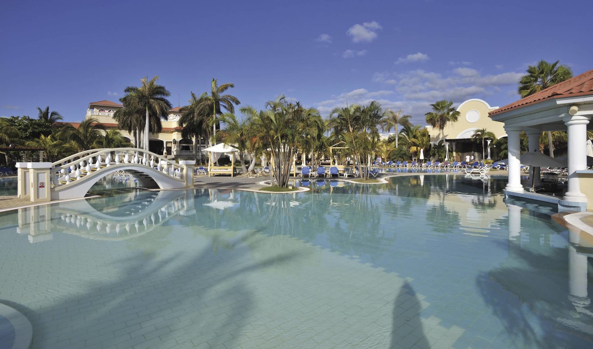 Paradisus Princesa del Mar in Varadero: pool paradisus princesa del mar resort and spa pool brücke