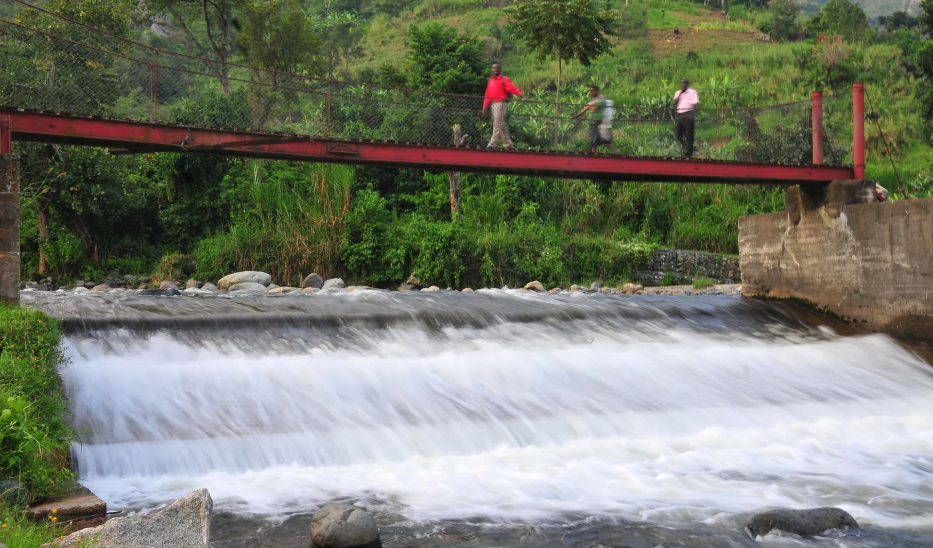 Trekking Margherita Peak ab Entebbe: River Mubuku Rwenzoris Uganda