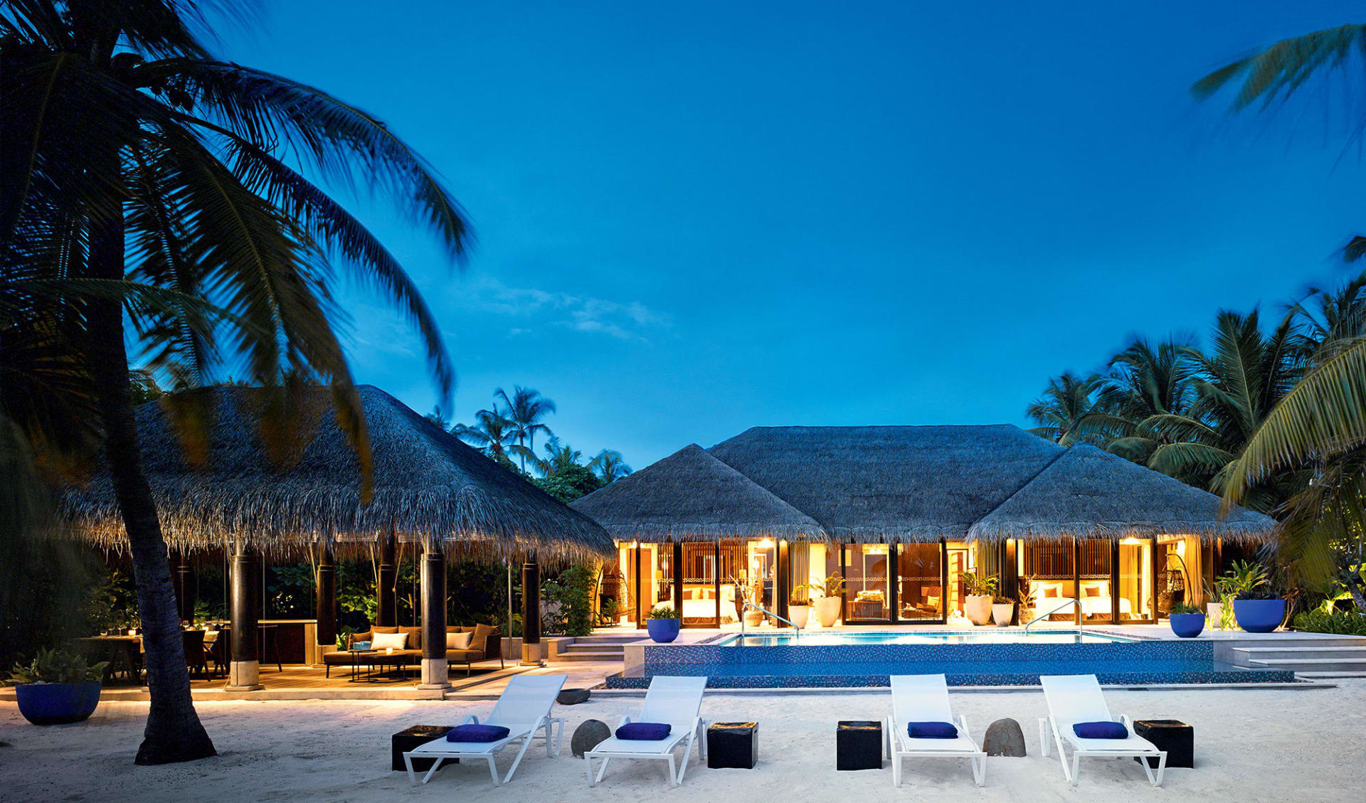 Velaa Private Island in Noonu-Atoll:  Beach Pool House