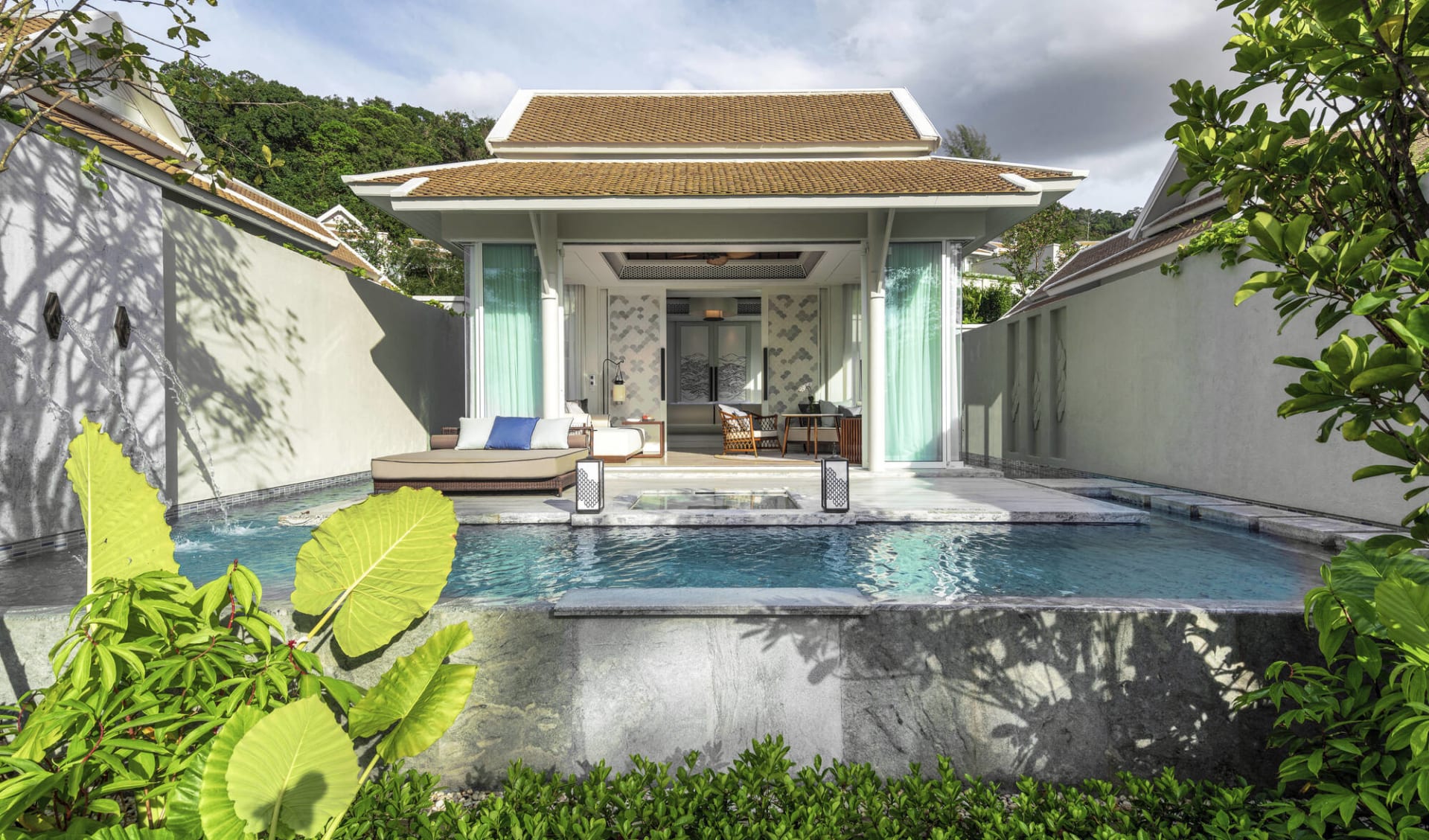 Banyan Tree Krabi:  Beachfront Pool Villa