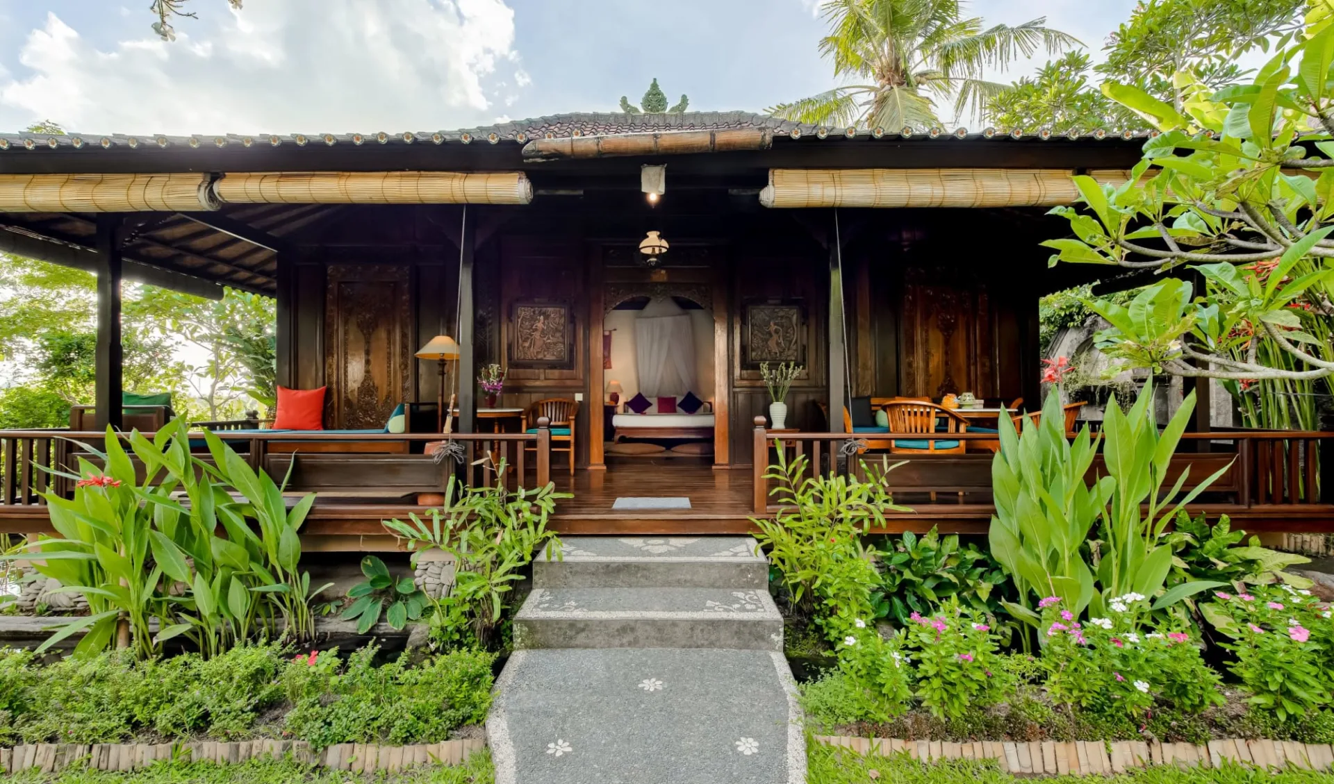 Alam Jiwa in Ubud:  1-Bedroom Wooden Villa | Jatayu