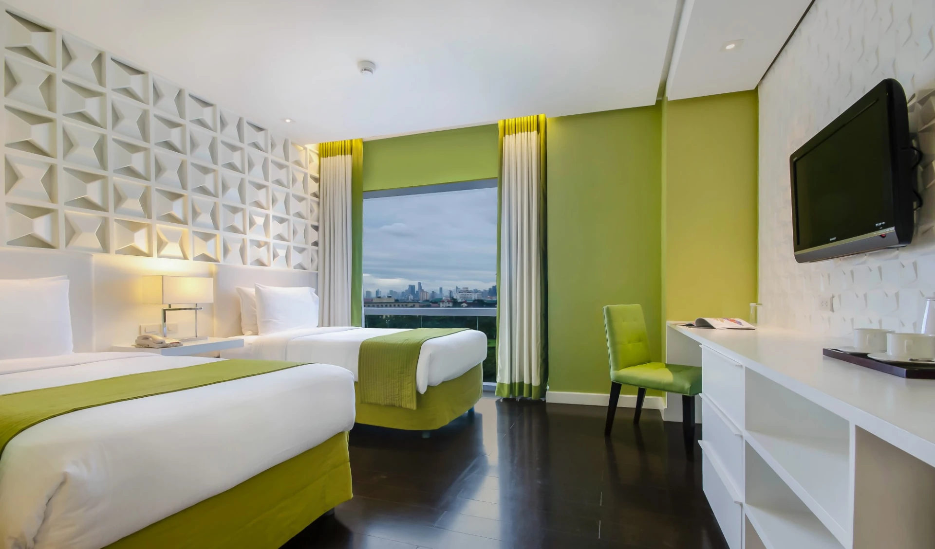 The Bayleaf Intramuros in Manila: Deluxe | Twin - Lime Green