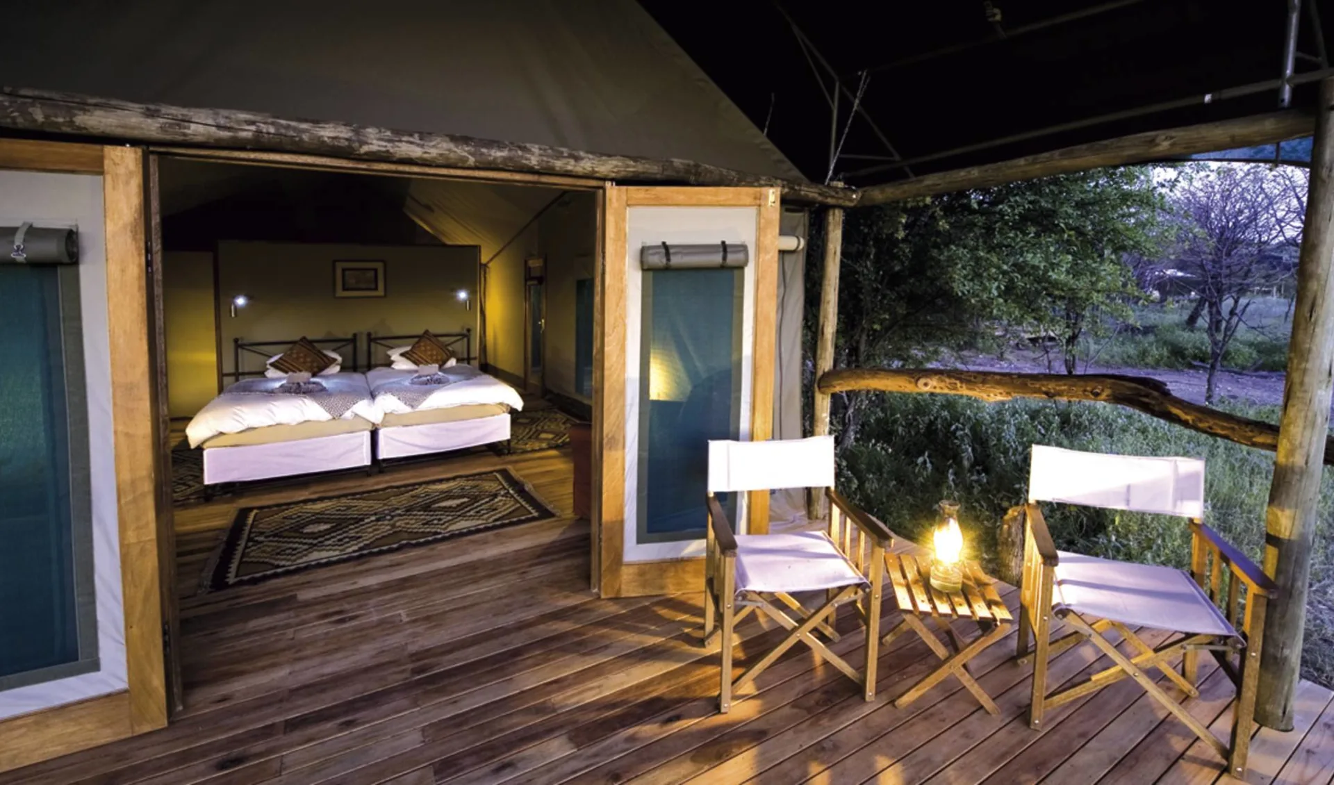 Ongava Tented Camp in Etosha Nationalpark:  ogvonglod_ongavatented