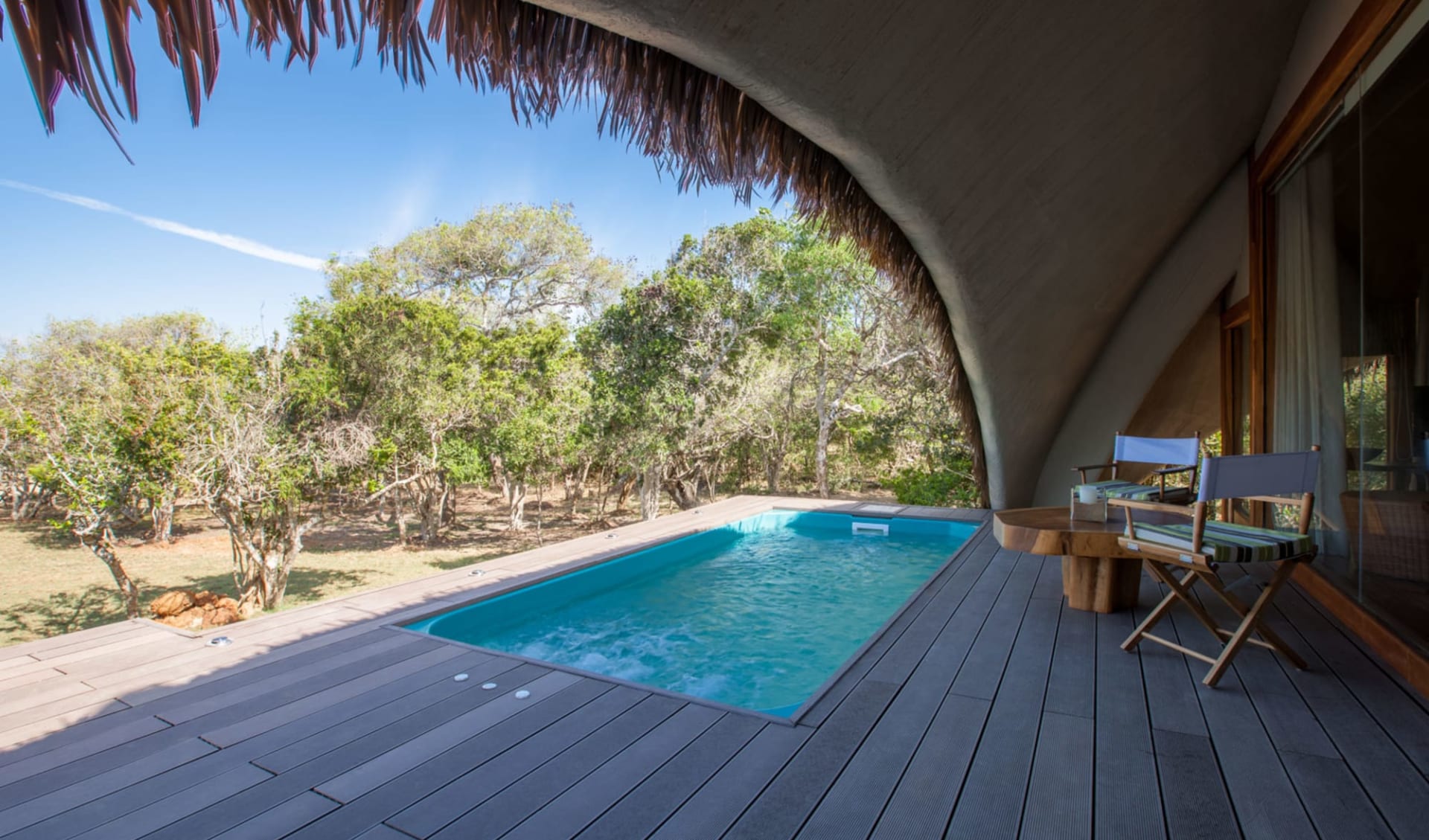 Yala Nationalpark Safari - Chena Huts - 3 Tage ab Colombo: room: Plunge Pool and Deck of Cabin