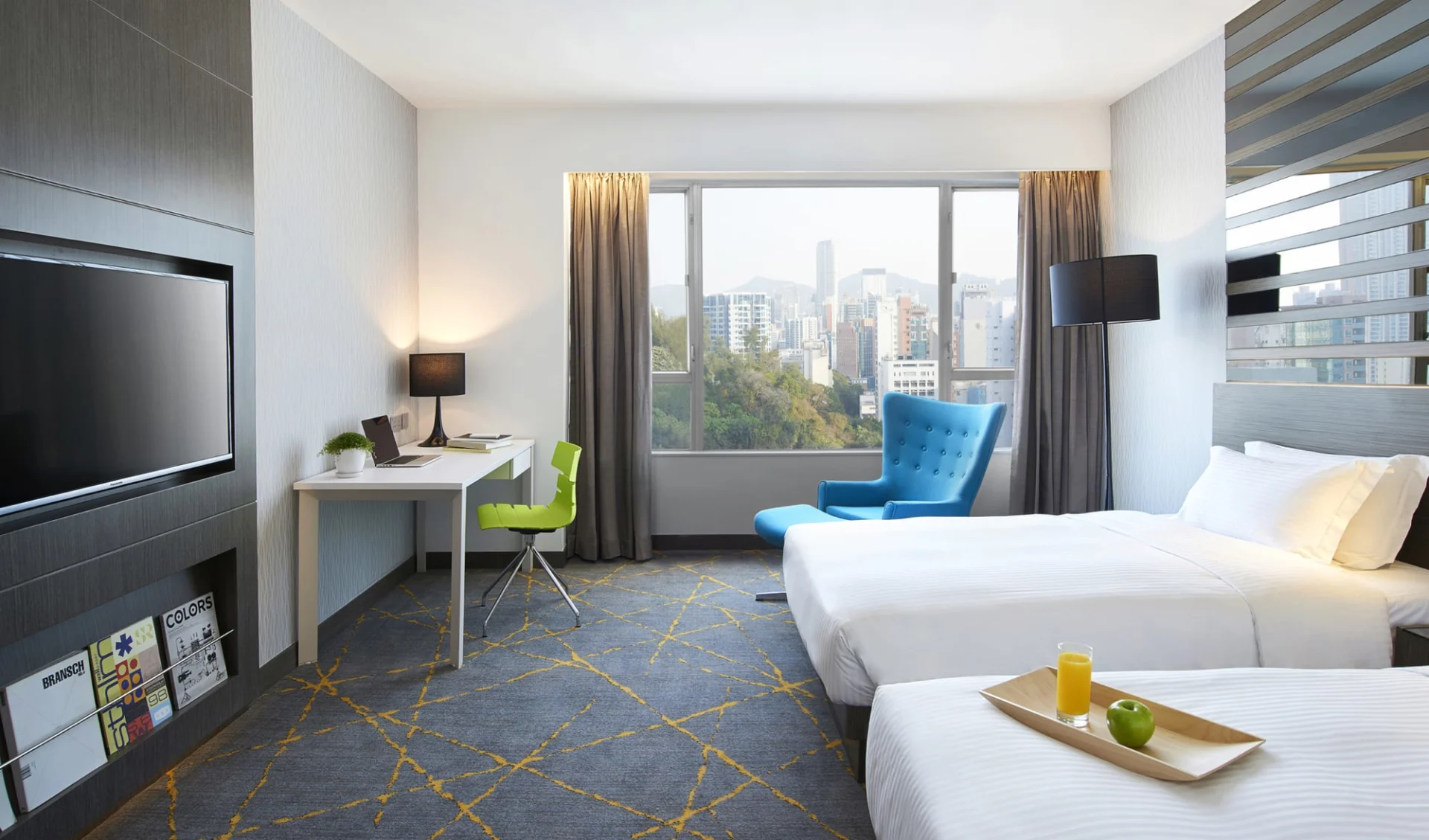 The City View Hotel in Hong Kong: Premier Plus | Twin