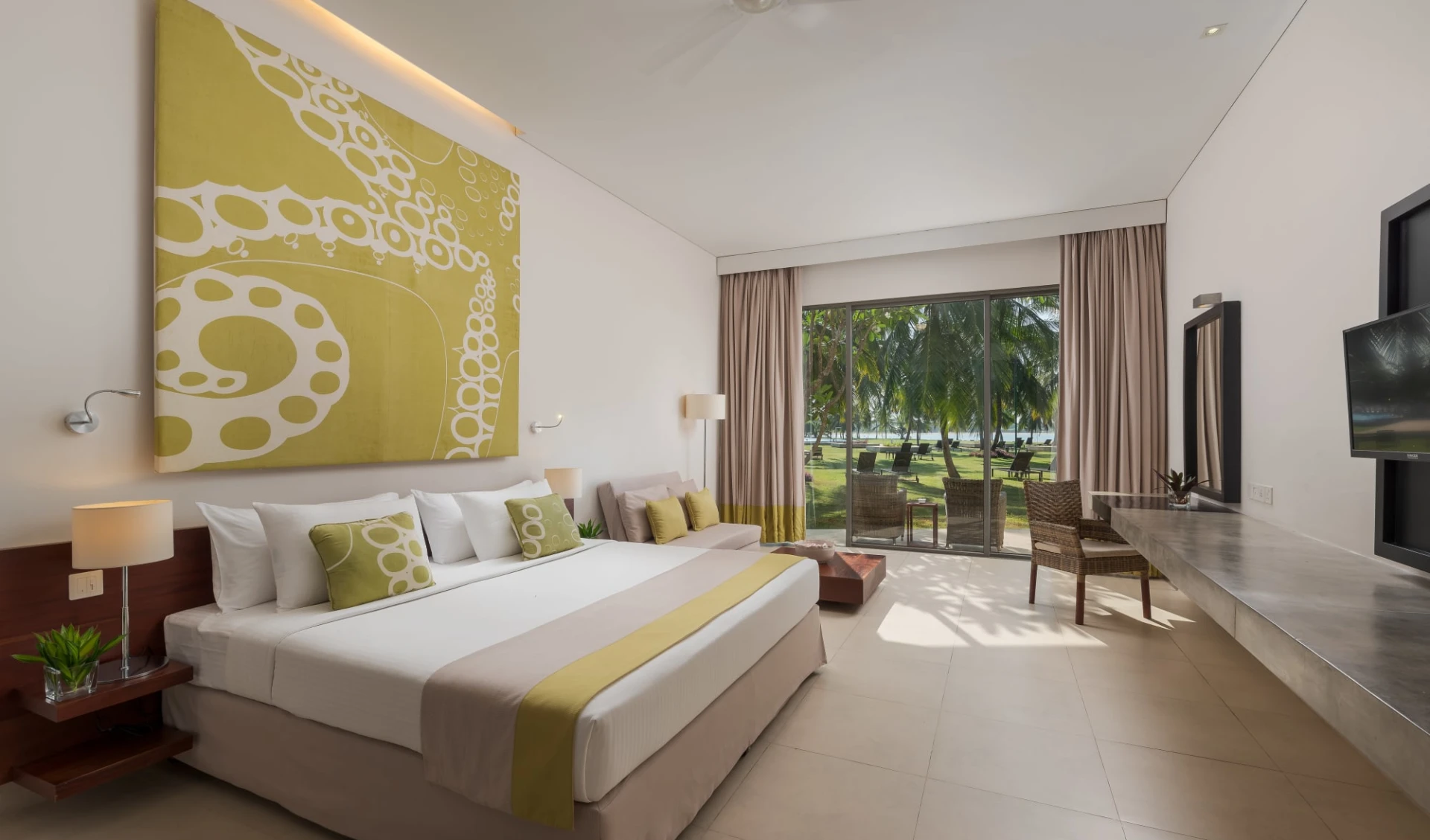 Amaya Beach in Passekudah: Premium Deluxe