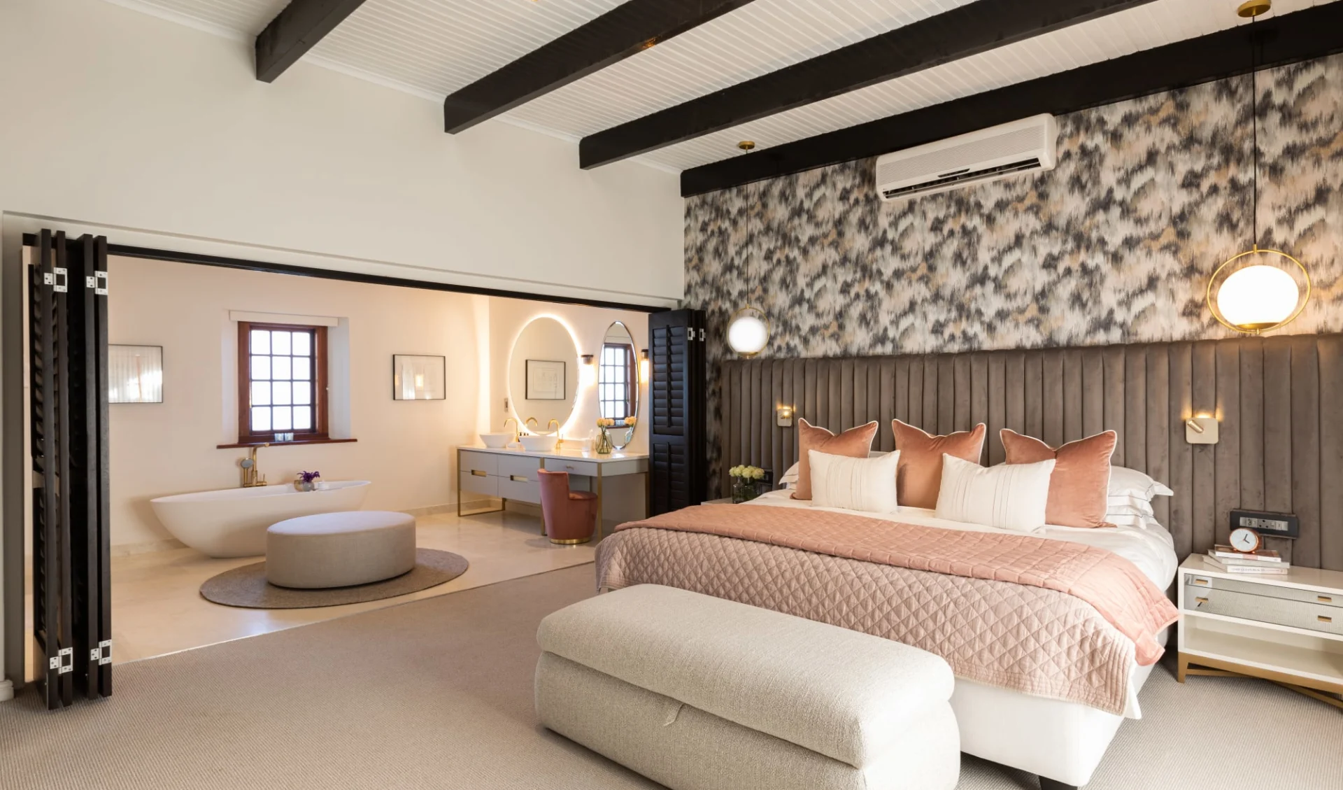 Steenberg Hotel & Spa in Constantia: room: premier_one_bedroom_suite_bedroom__bathroom_1