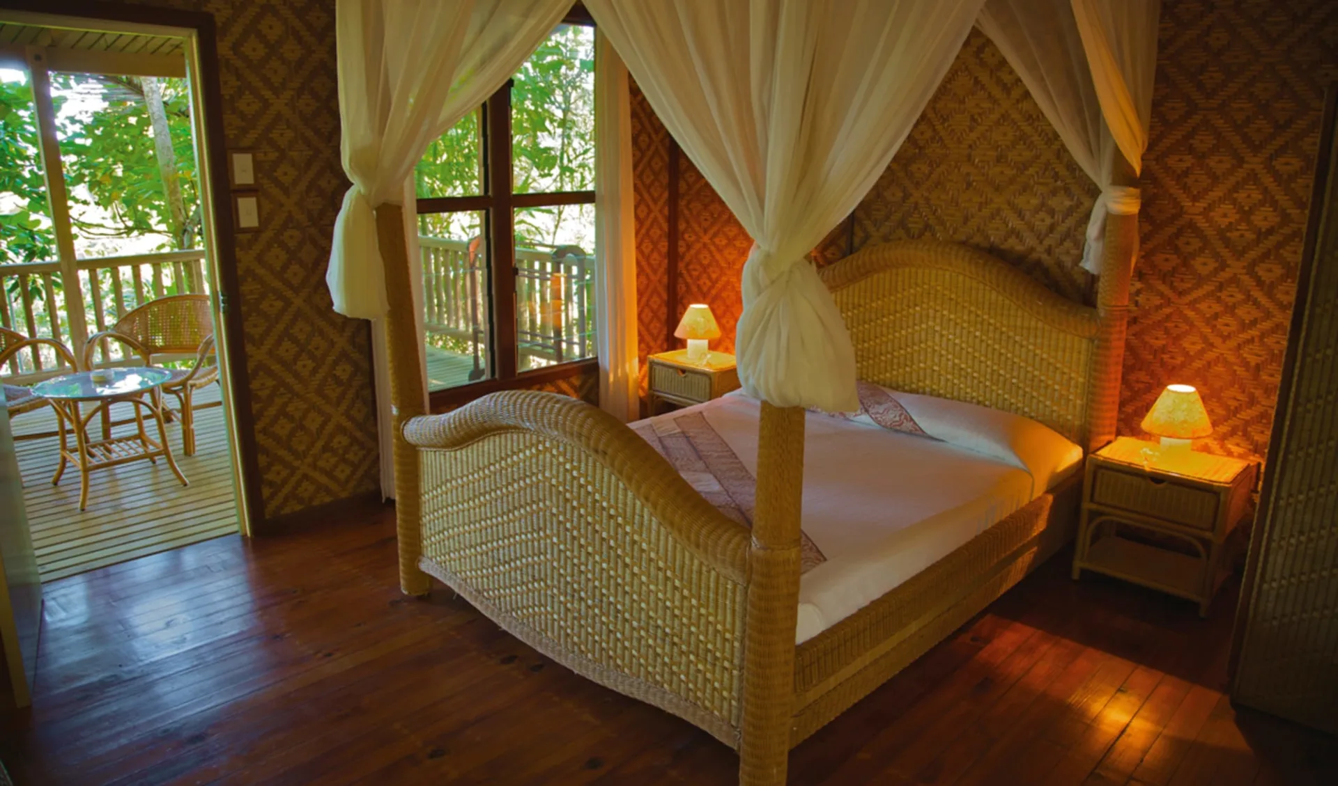 Tufi Resort: Tufi Resort Deluxe Bungalow 1