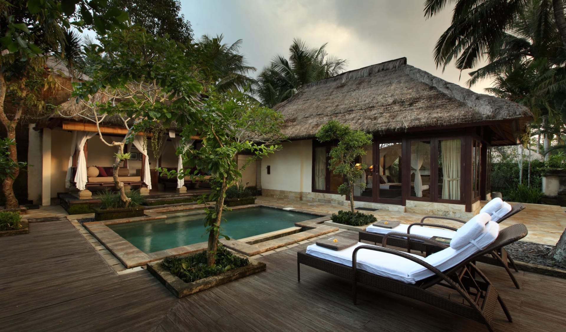 The Ubud Village Resort & Spa: Village Suite 1-Bedroom  | outdoor