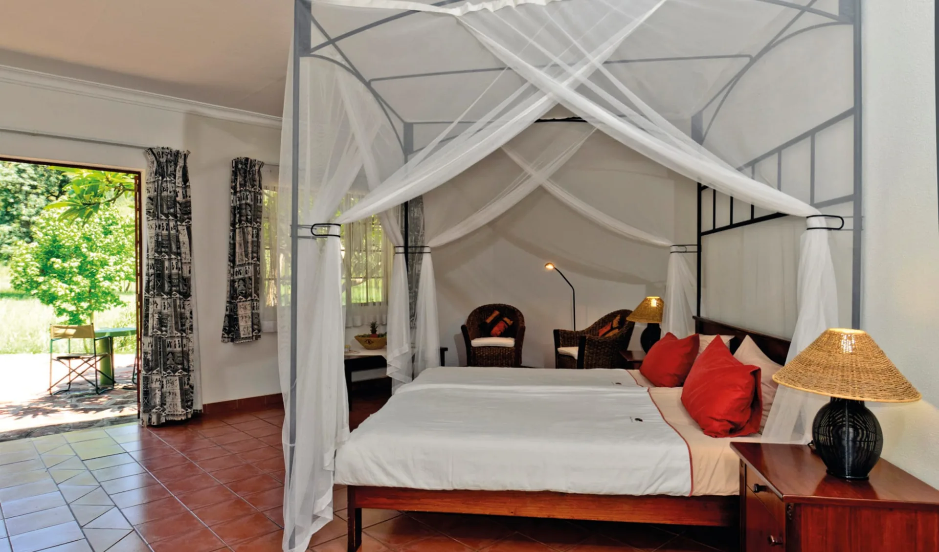 Waterberg Wilderness Lodge:  Waterberg Wilderness Lodge - Zimmer mit Bett