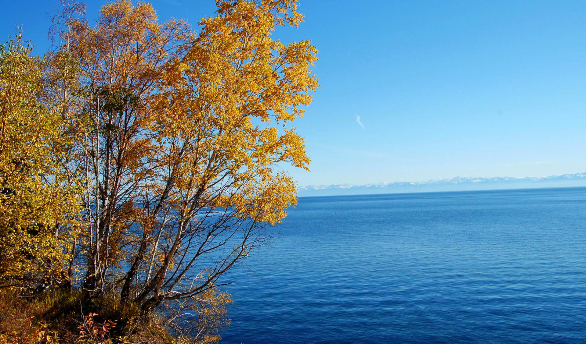 Irkutsk und der Baikalsee: Russland - Baikalsee - Herbst