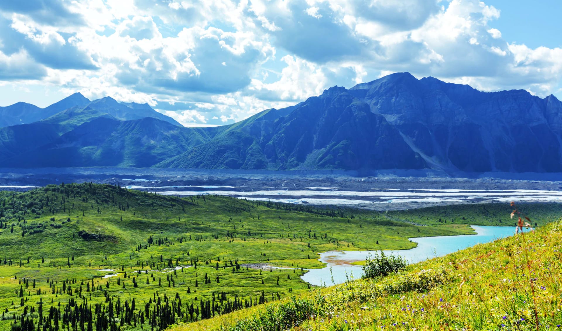 McCarthy Lodge - Ma Johnson Hotel in Wrangell-St. Elias National Park: shutterstock_488316472_wrangell