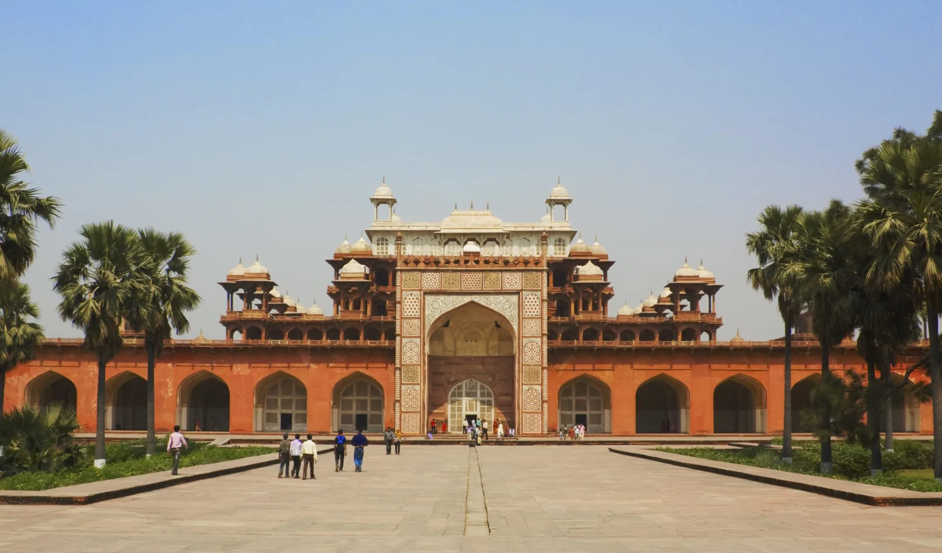 Höhepunkte Rajasthans ab Delhi: Sikandra: Akbar's Tomb