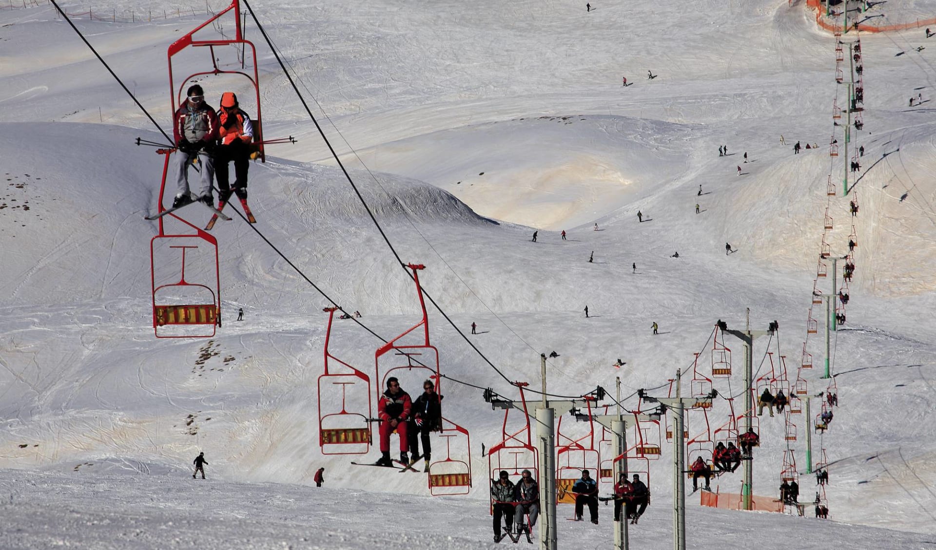 Skifahren in Persien ab Teheran: Skiing in Iran