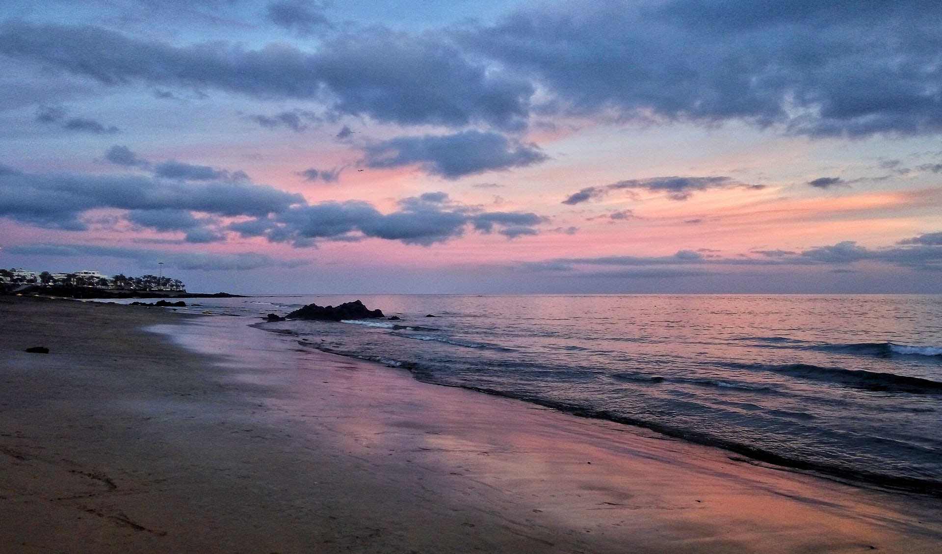 Badeferien im Hipotels La Geria ab Lanzarote: Sonnenuntergang Puerto del Carmen Lanzarote