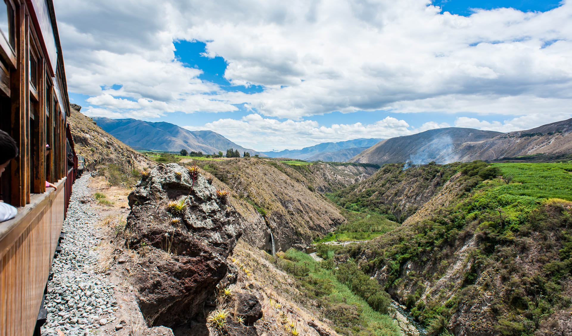 Tren de la Libertad, Ecuador