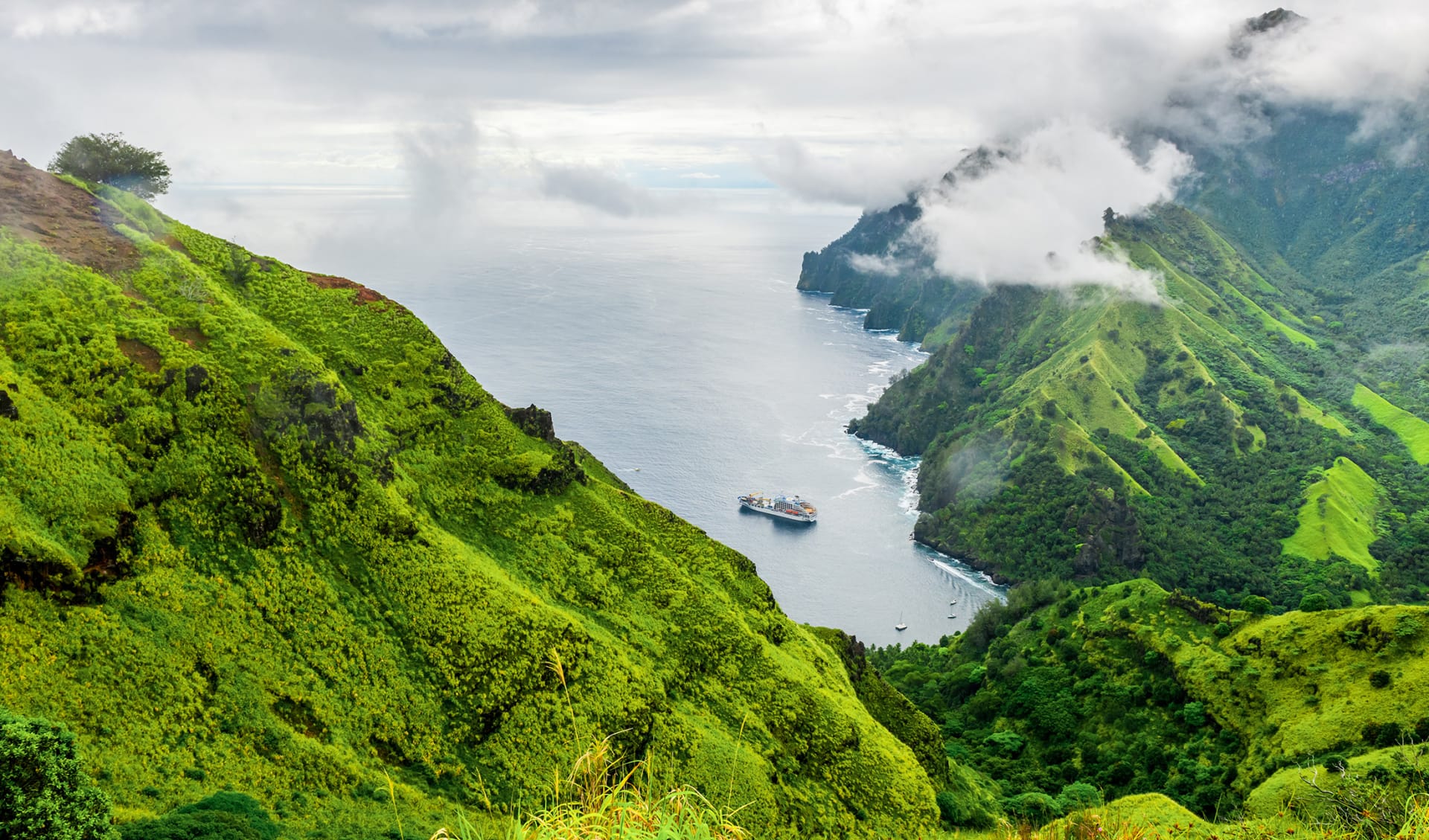 Fatu Hiva bay, Marquesas island, Französisch Polynesien