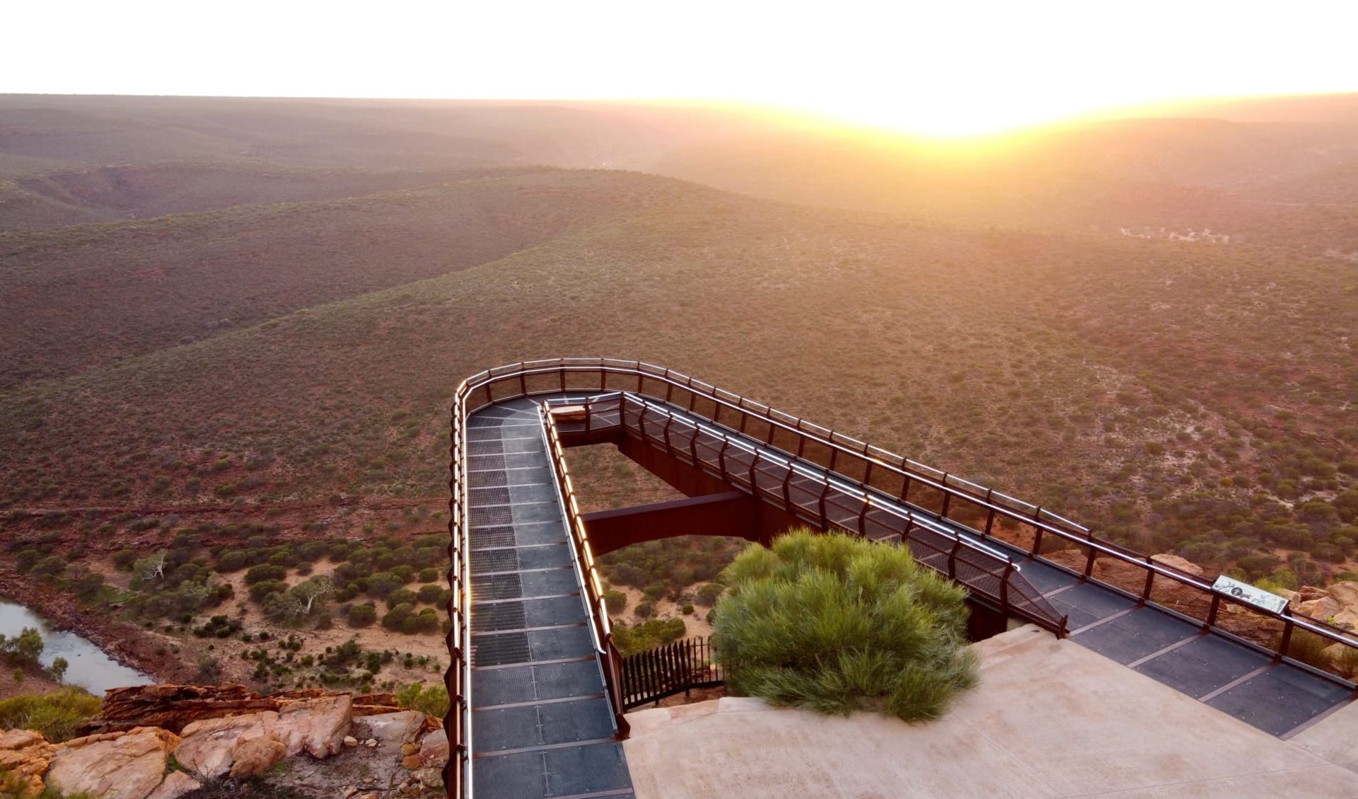 Dolphin Coast Explorer ab Perth: Sunrise_Kalbarri_Skywalk_Western_Australia