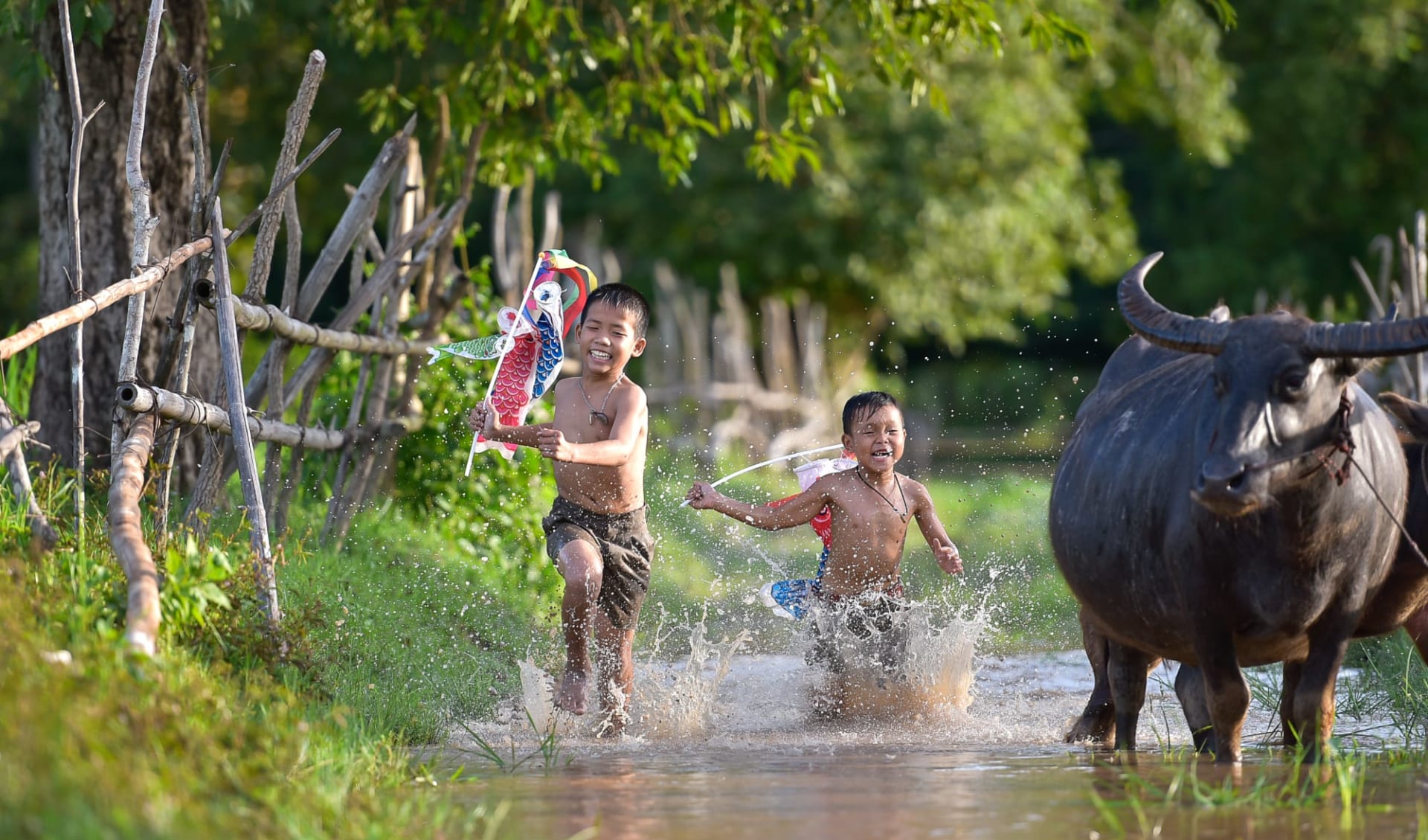 Myanmar aktiv erleben ab Yangon: The fun of rural children