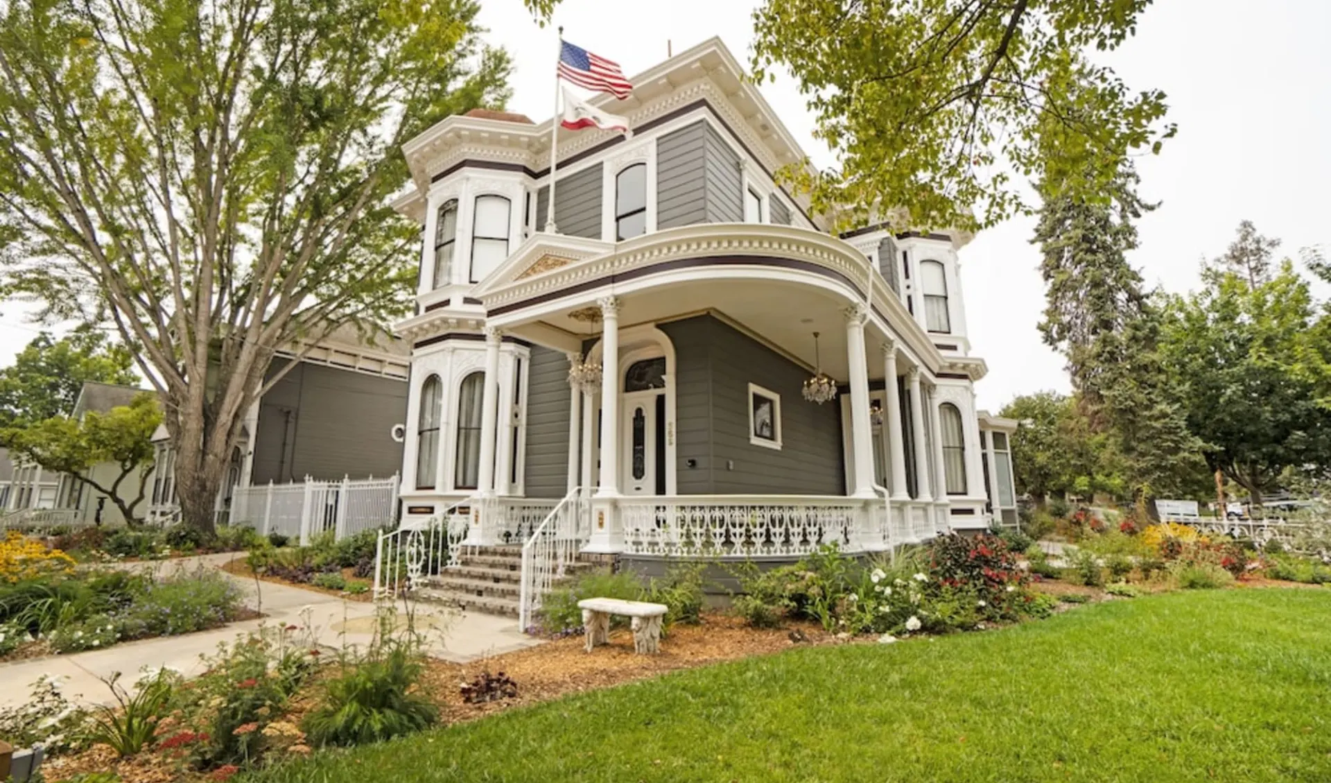 The McClelland House in Napa Valley: the-mcclelland_Aussen3_Webseite