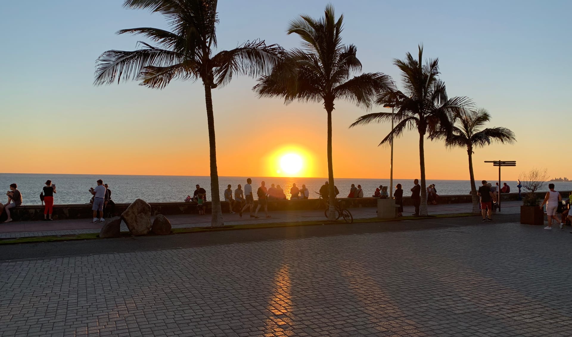 Badeferien im Lopesan Costa Meloneras Resort & Spa ab Gran Canaria: Ufer Sonnenuntergan Meloneras Gran Canaria