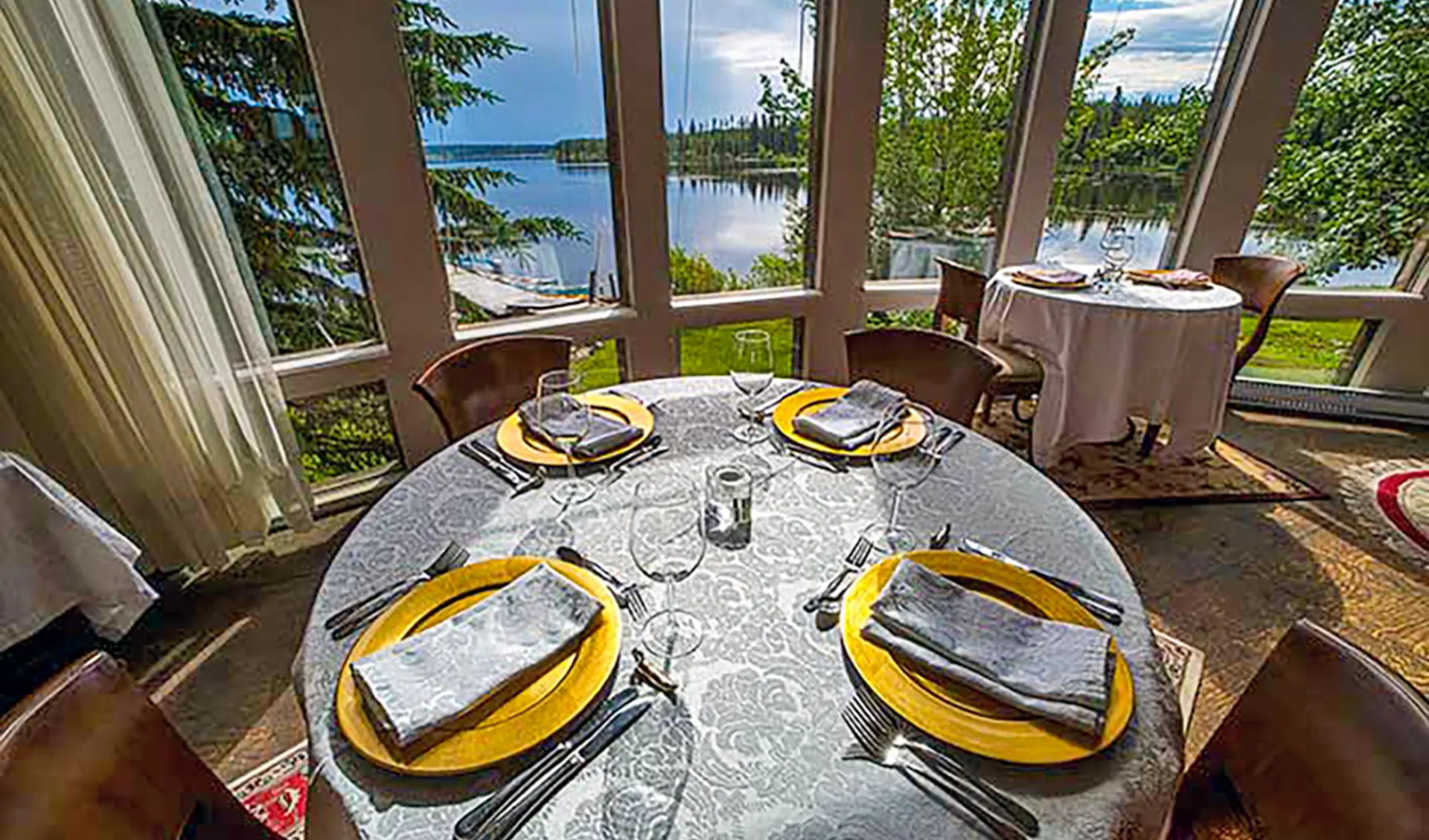 Eagle's Nest Resort in Anahim Lake: YANEA_food_001-huge