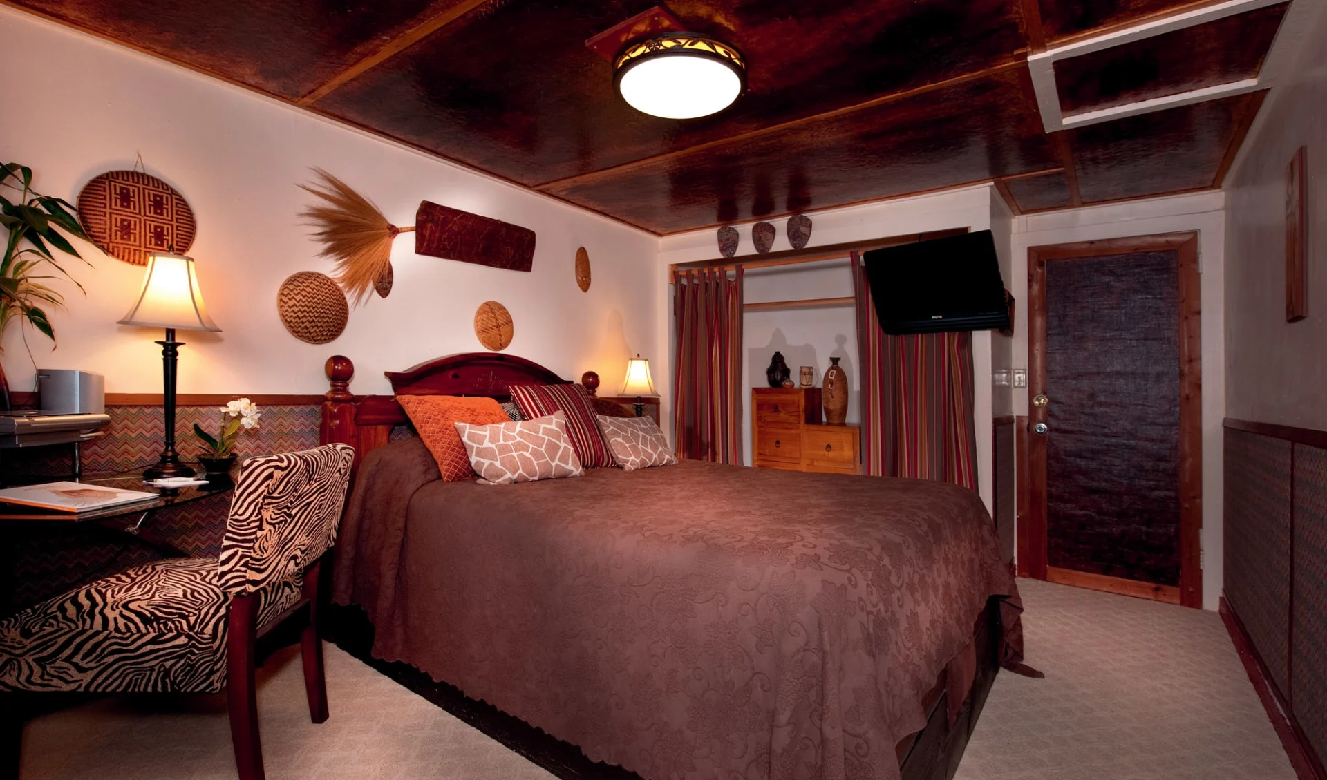 Chalet Kilauea- Hotel in Hawaii Volcanoes National Park: zimmer chalet kilauea hotel africa room