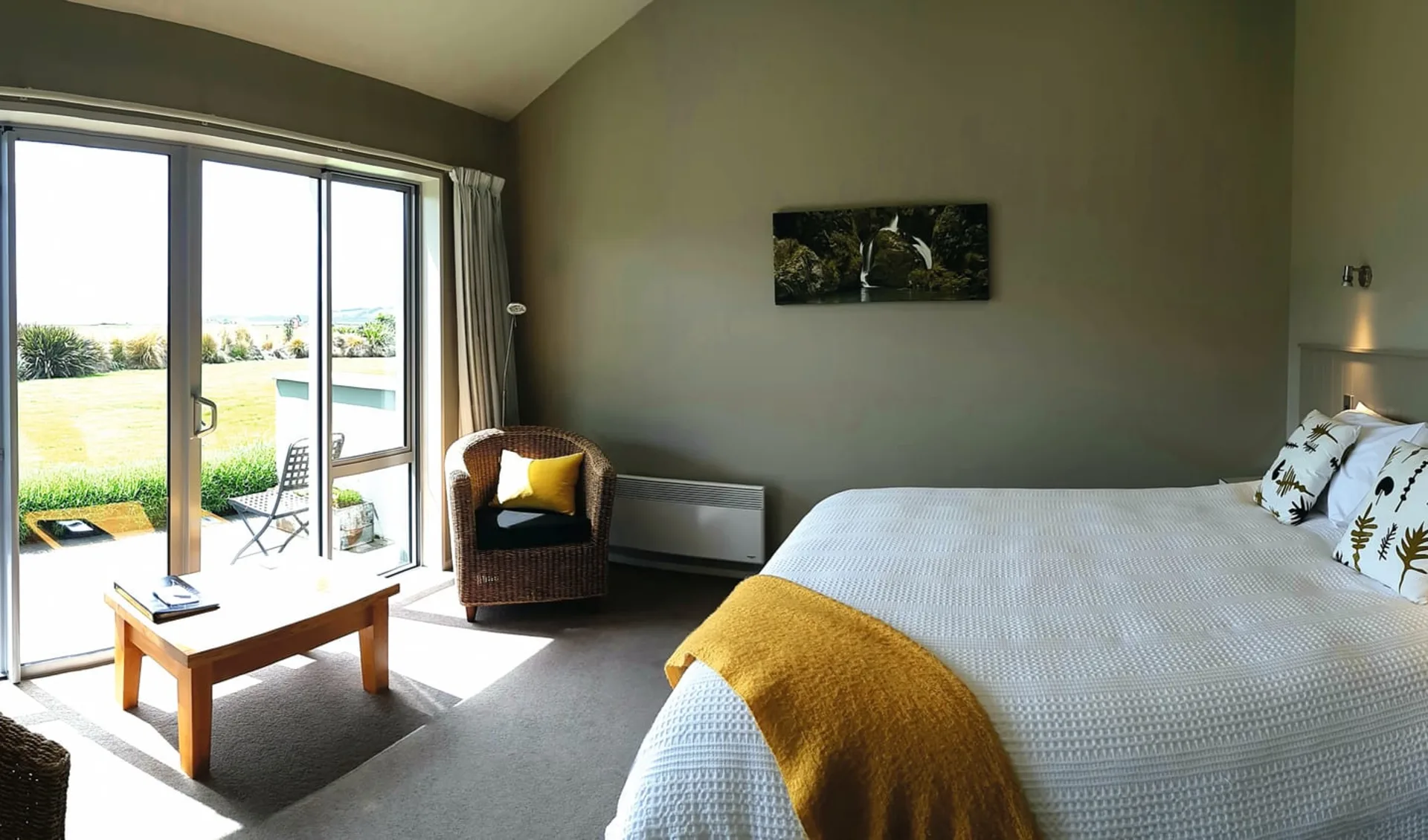 Dunluce Boutique B&B in Te Anau: Zimmer Dunluce Te Anau - Zimmer cDunluce