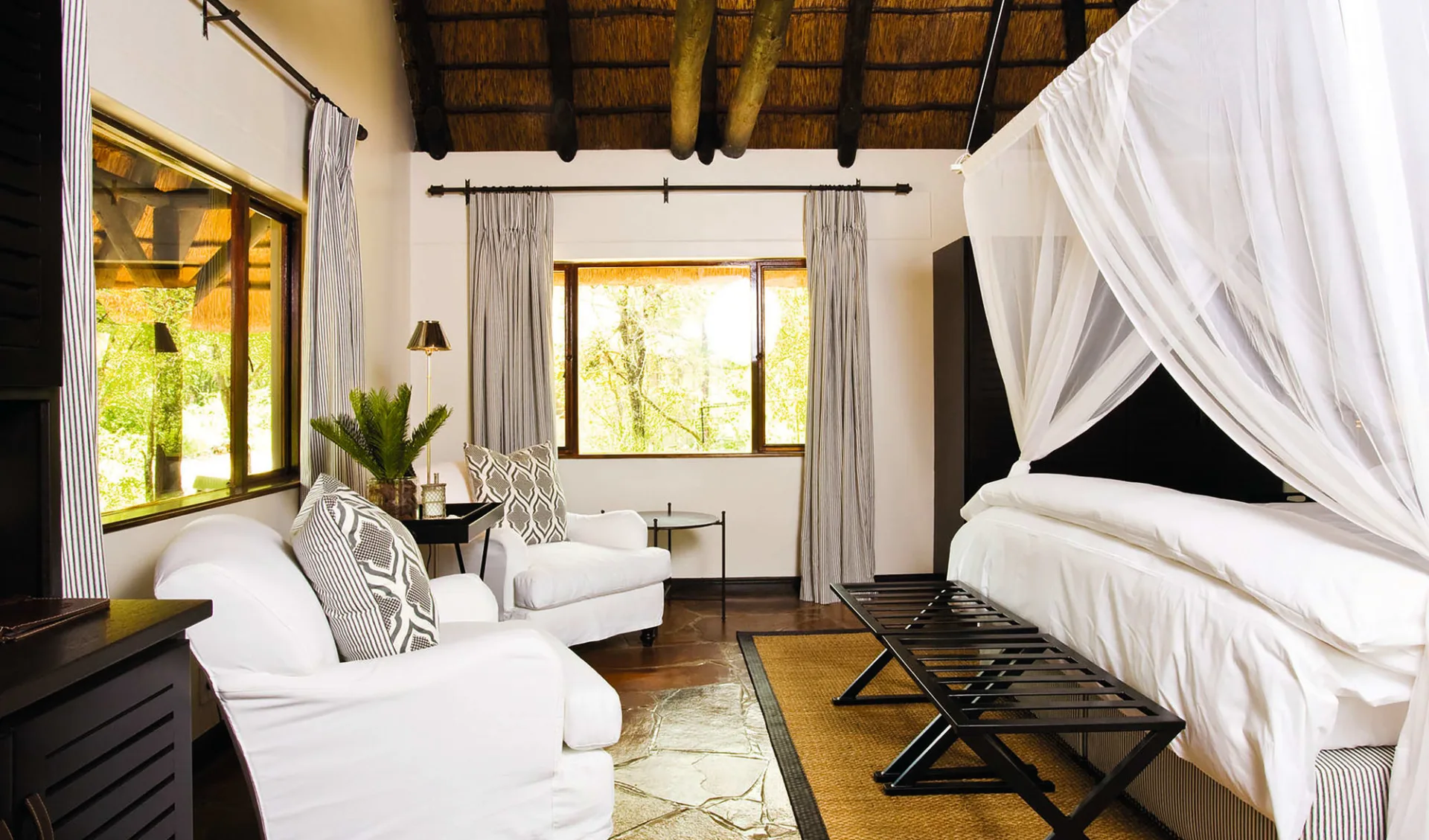 Mushara Lodge in Etosha Nationalpark: Zimmer Mushara Lodge Queenbed