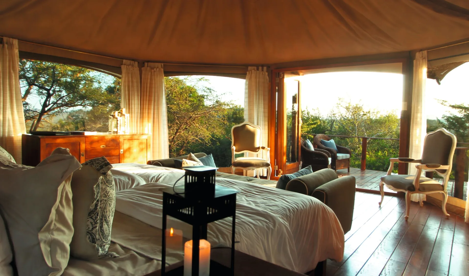 Thanda Tented Camp in Thanda Game Reserve: Zimmer Thanda Private Game Reserve Tended Camp Queenbed