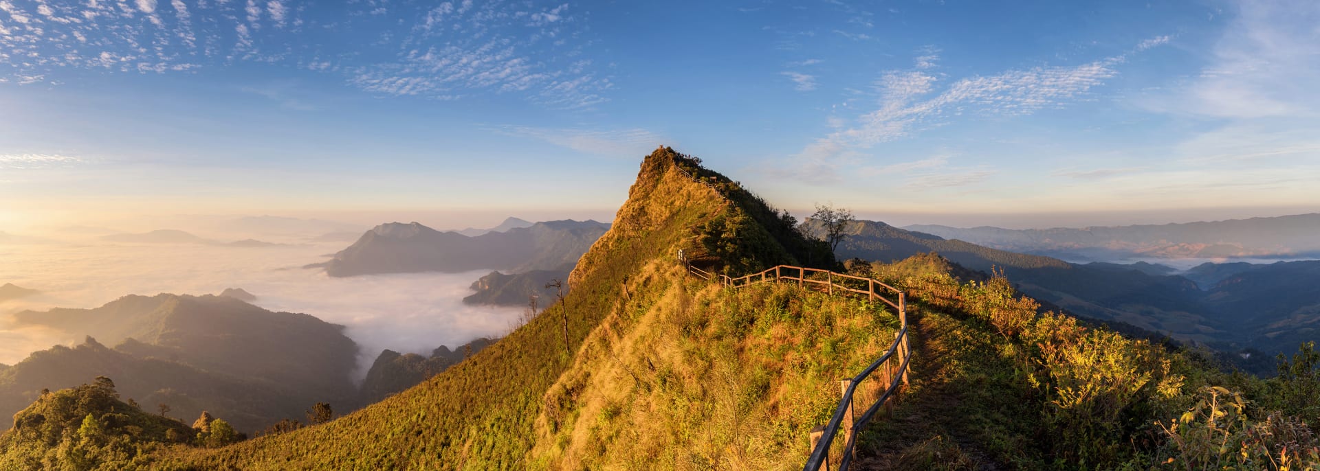  
 
Phu Chee Dow, Thailand
 