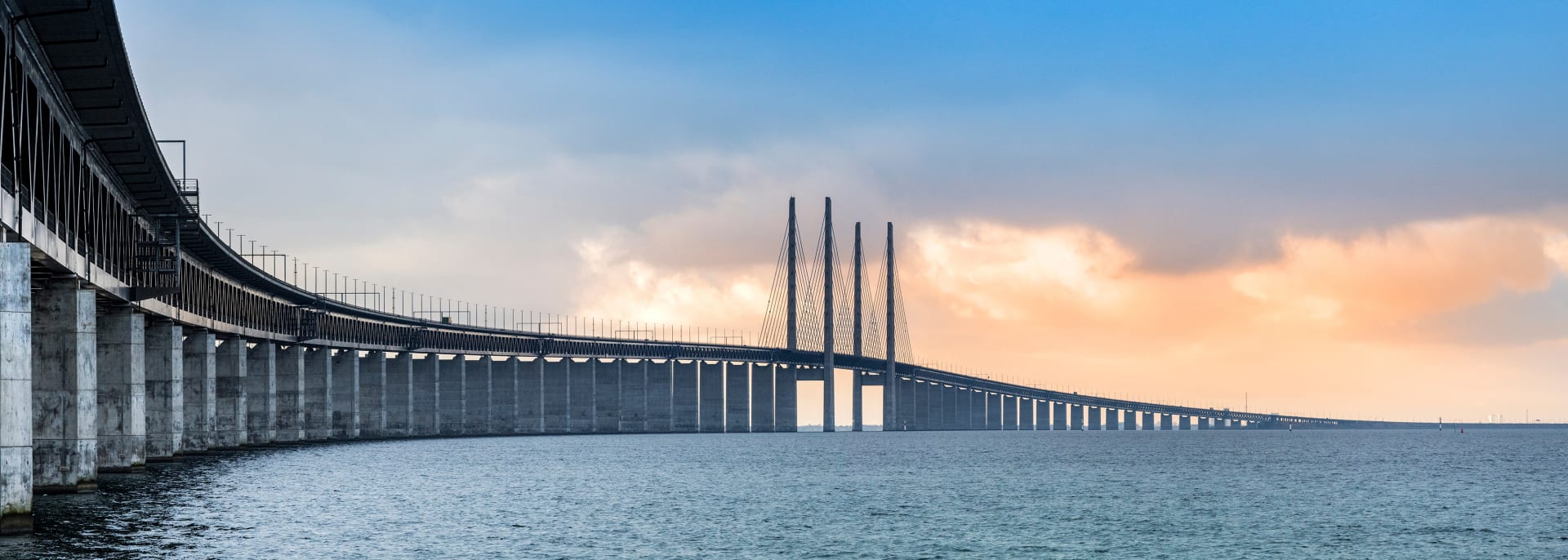 Oresund Brücke, Schweden