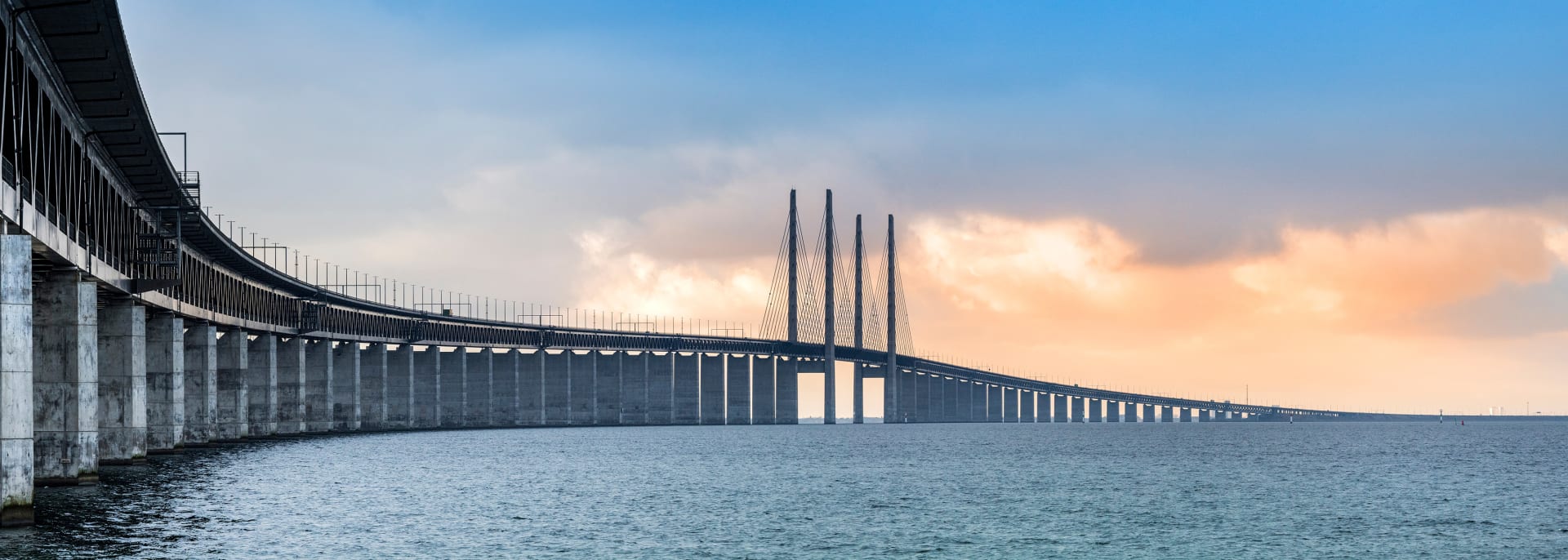 Oresund Brücke, Schweden