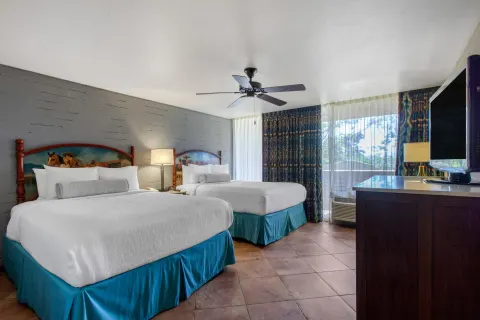 La Posada Lodge and Casitas