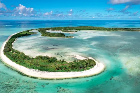 Alphonse Island by Blue Safaris Seychelles