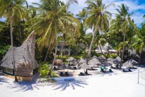 Pinewood Beach Resort & Spa