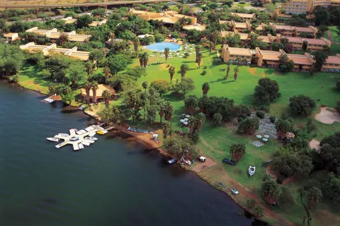 Sun City Cabanas Hotel