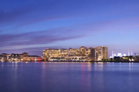 The Ritz Carlton Abu Dhabi