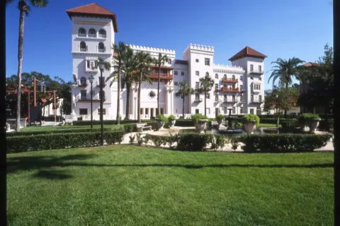 Casa Monica Resort and Spa