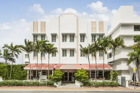 Circa 39 Hotel