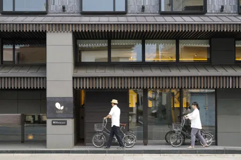 Dhawa Yura Kyoto